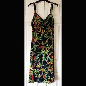 R & K Originials Petite, Black floral Hawaiian Summer Dress, size 12 Petite.